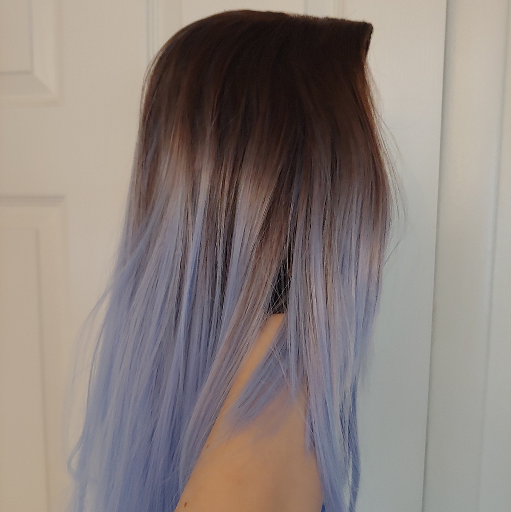 Brunette and perry winkle wig and lashes